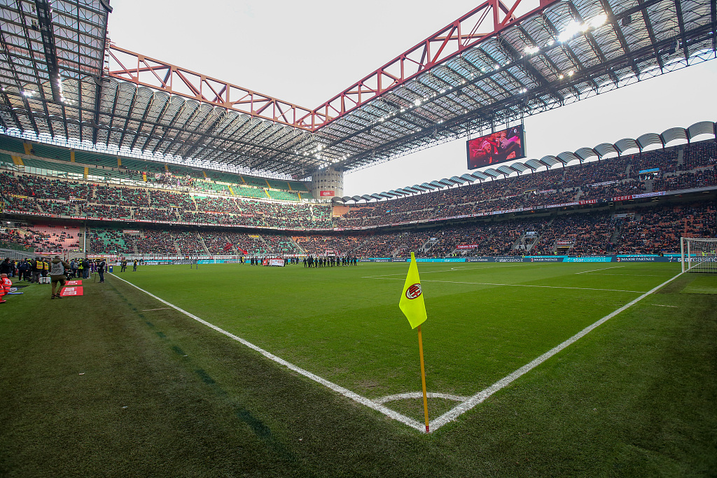 米体：意大利足球场上座率上限可能很快将提升至75%