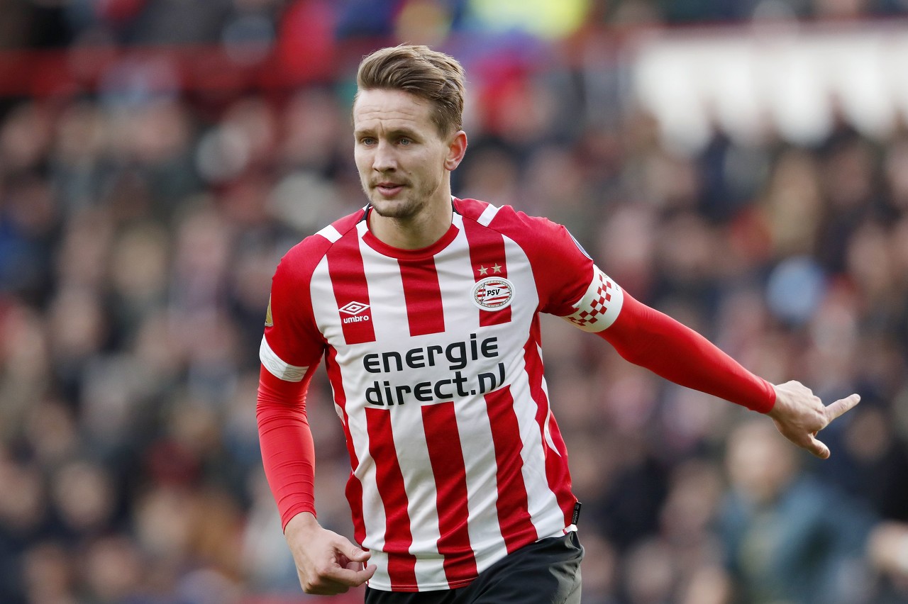 黄金搭档,德佩和卢克-德容曾经在埃因霍温联手单赛季打进54球