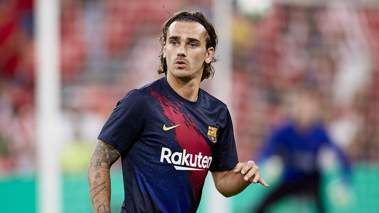 ESPN记者:格列兹曼对巴萨出售自己的决定感到惊讶