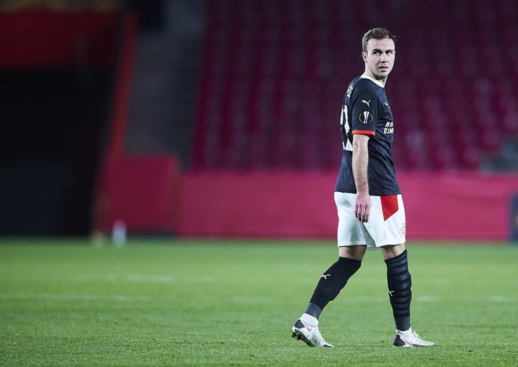 格策:也许最终会重返德甲踢球 和埃因霍温续约是正确的决定