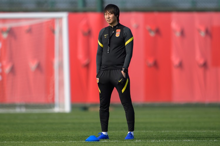 急召费南多?津媒:国足现有阵容同样可以走出低谷