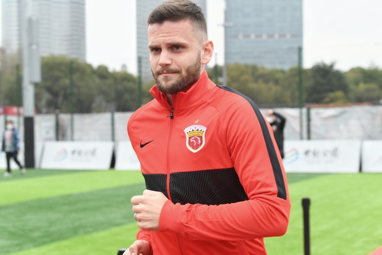 东体:迈斯托罗维奇有望代表海港参加第二阶段 阿布拉汗即将归队