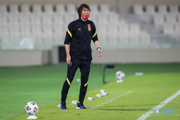 北青:足协和教练组对国足战越南扭转颓势充满期待