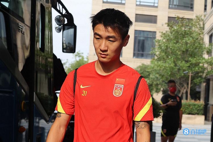 记者:王刚、池忠国、韦世豪、李磊出现伤情,张琳芃已基本康复