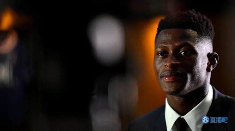 门德斯:自豪加盟巴黎圣日耳曼,要为球队付出一切努力