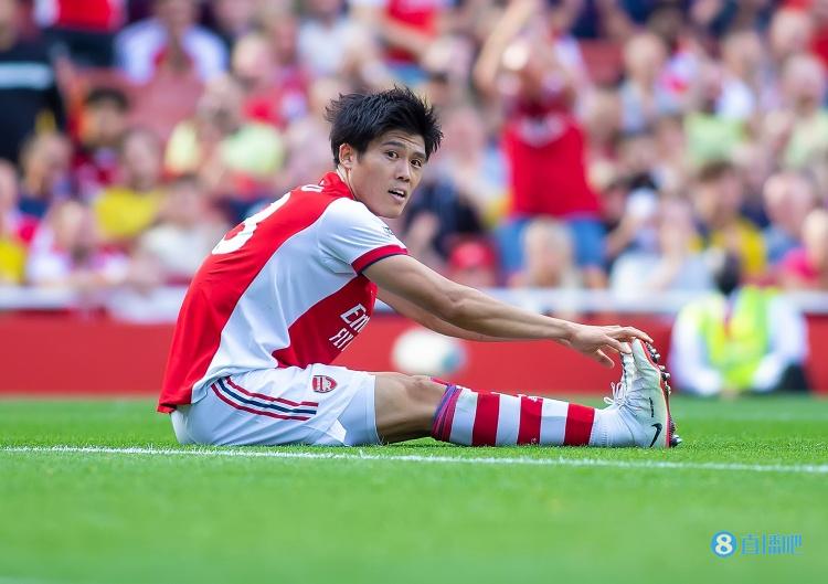 富安健洋:对场上位置没有偏好,如果教练让我踢前锋我也愿意