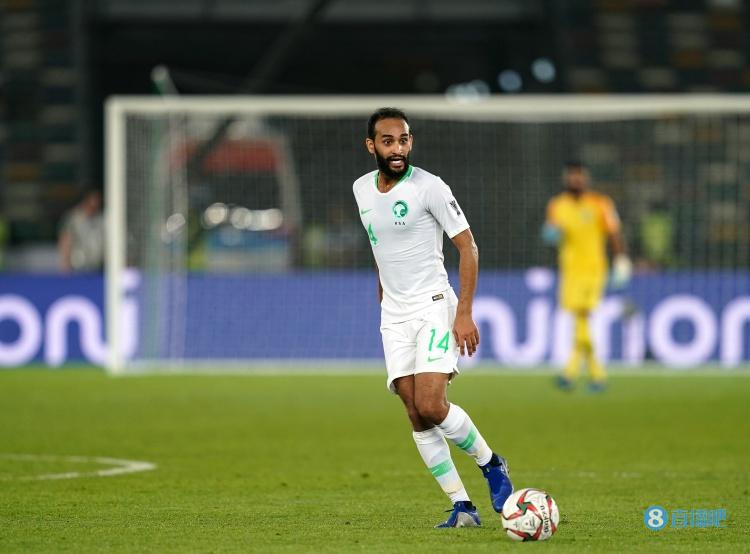 外媒:沙特主力后腰奥塔伊夫将因伤缺阵4至6周,可能无缘对阵中国