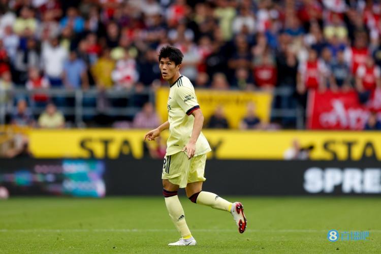赖特:富安健洋是一笔非常精明的签约,他非常出色