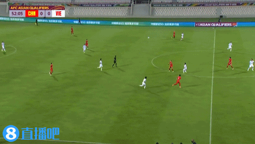 武磊近期在西班牙人和国家队,已两次错失单刀