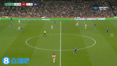 利兹联后卫头球回做送礼，恩凯提亚单刀挑球过掉门将推空门得手