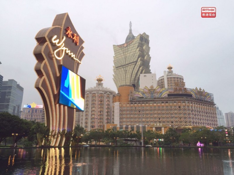 澳门拟加强博彩业监管：港股博彩股集体暴跌，金沙中国跌逾三成