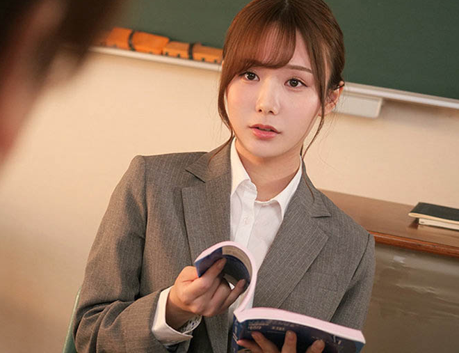 miru十月新作SSIS-200 漂亮老师暴露痴女本性