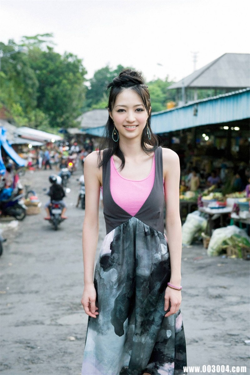 逢泽莉娜写真集《浜のビーナス》高清全本