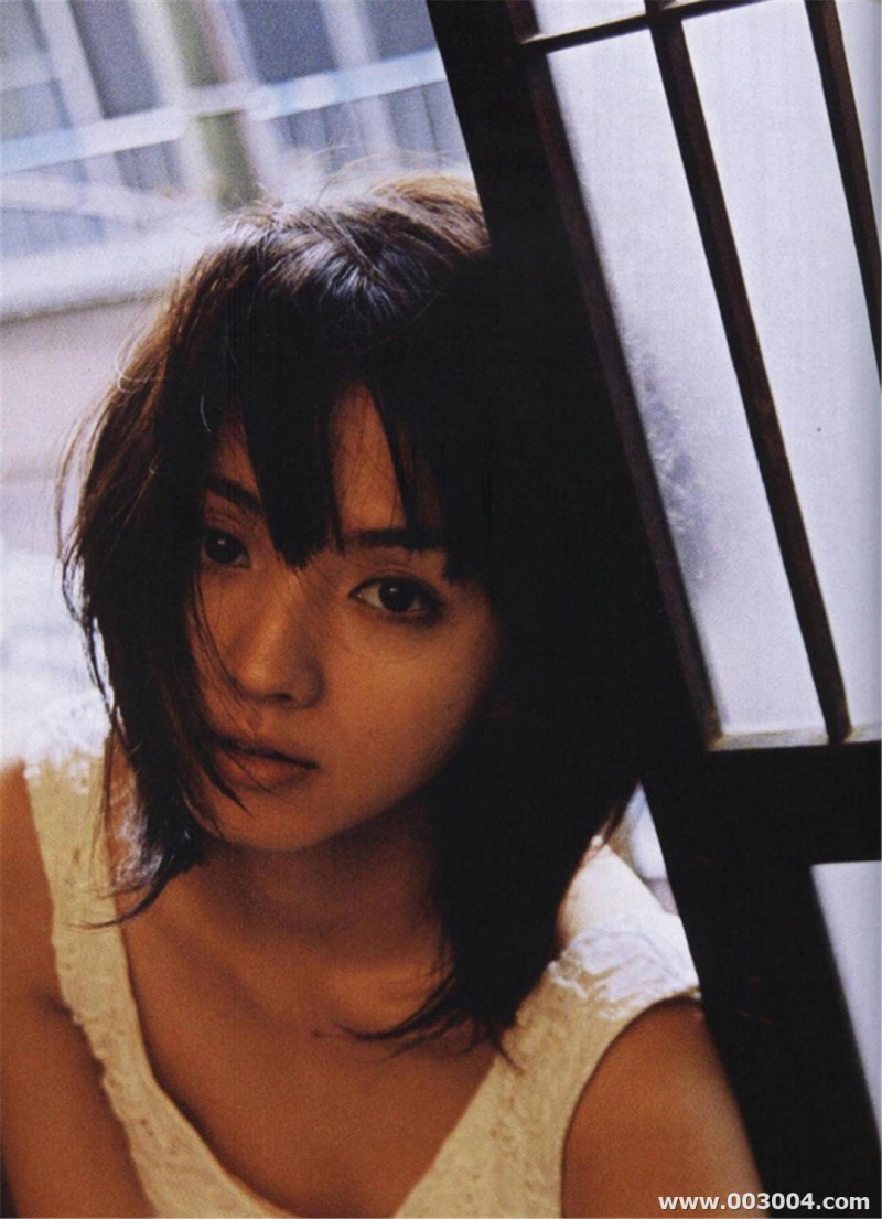 满岛光写真集《月刊 満島ひかり》高清全本