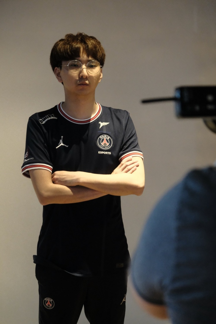 PSG_Talon战队公布世界赛队服:与上一代队服风格迥异