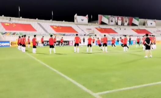 王大雷、朱辰杰和李磊缺席国足赛前最后一练,可能无缘比赛名单