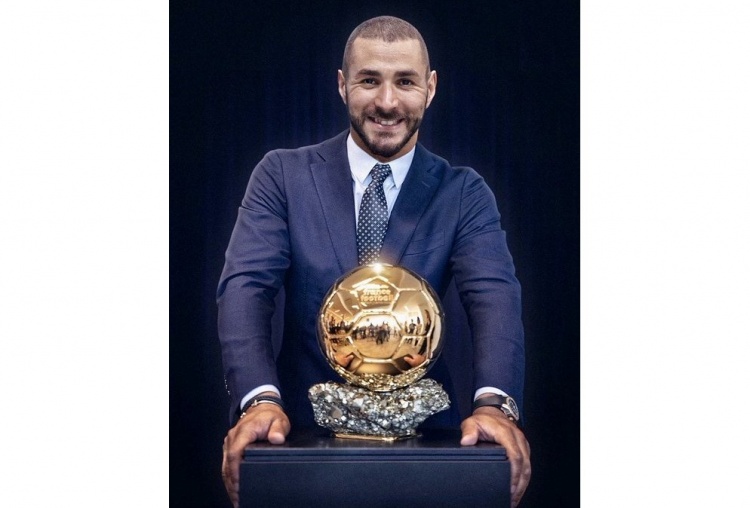 本泽马:儿时我就梦想赢得金球奖 姆巴佩是一名现象级球员