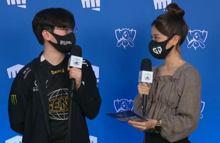 GEN.Burdol：想战胜其他上单来证明自己 让大家认识我的ID