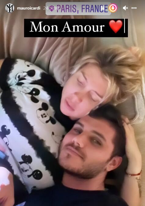 3天肥皂剧结束?伊卡尔迪晒照依偎在旺达怀中:亲爱的❤️