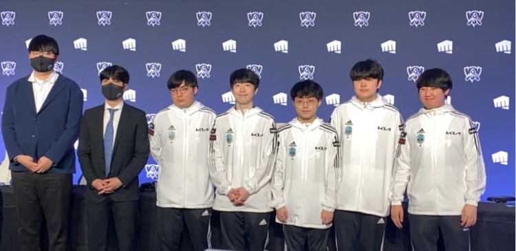 DK赛后群访-Ghost：想尽量挑战全胜夺冠的纪录！