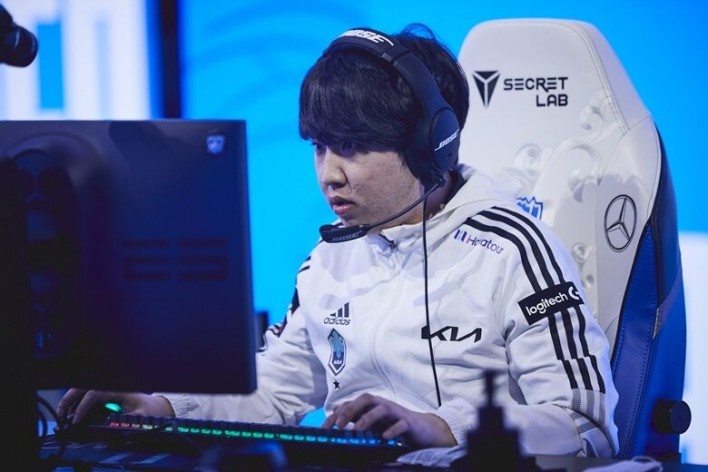 外媒分享S11淘汰赛分均伤害榜：Flandre以594伤害位列第三