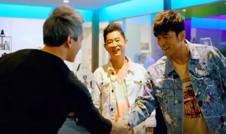 LOL手游官方分享:手游制作人与周杰伦“粉丝间”的交流