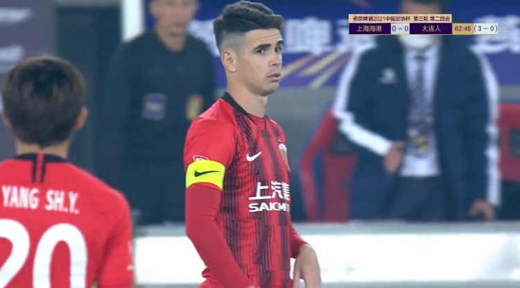 他回来了！奥斯卡伤愈复出替补登场