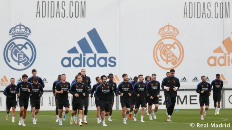 本泽马今天未参加皇马队内合练