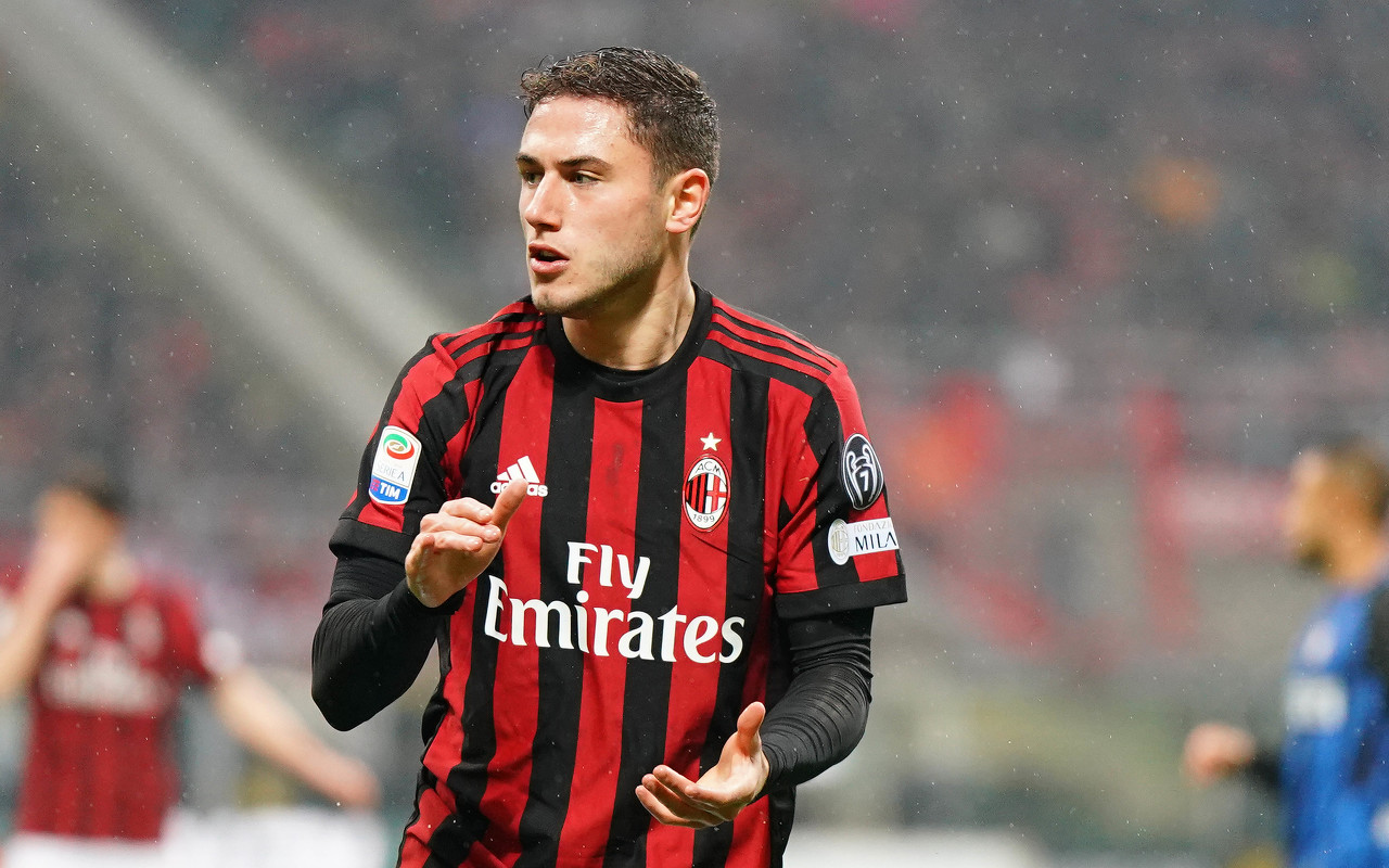 意天空:卡拉布里亚预计能出战维罗纳 吉鲁参加训练赛并取得进球