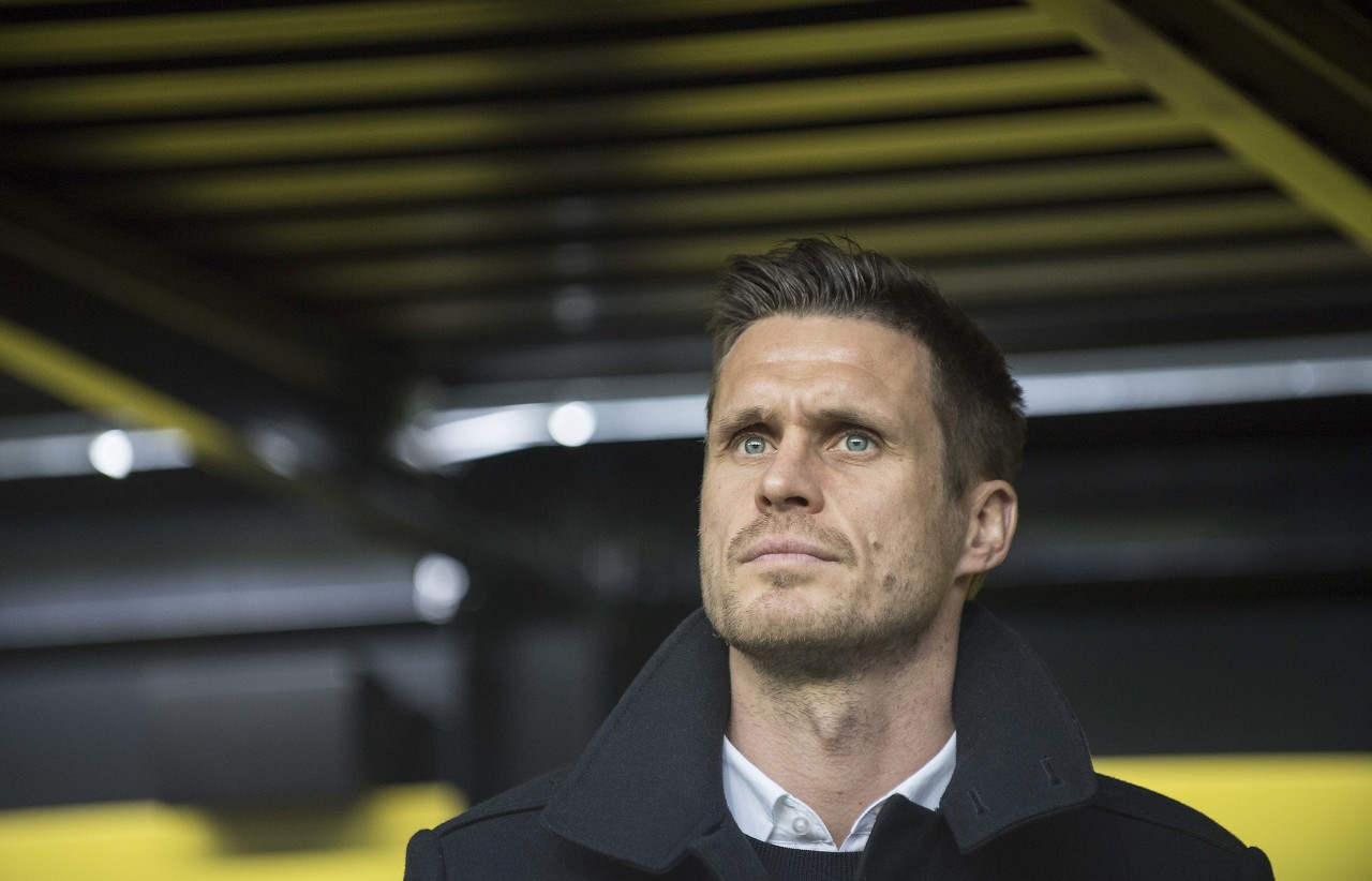 凯尔：相信不止利物浦对贝林厄姆感兴趣，但他目前会留在多特