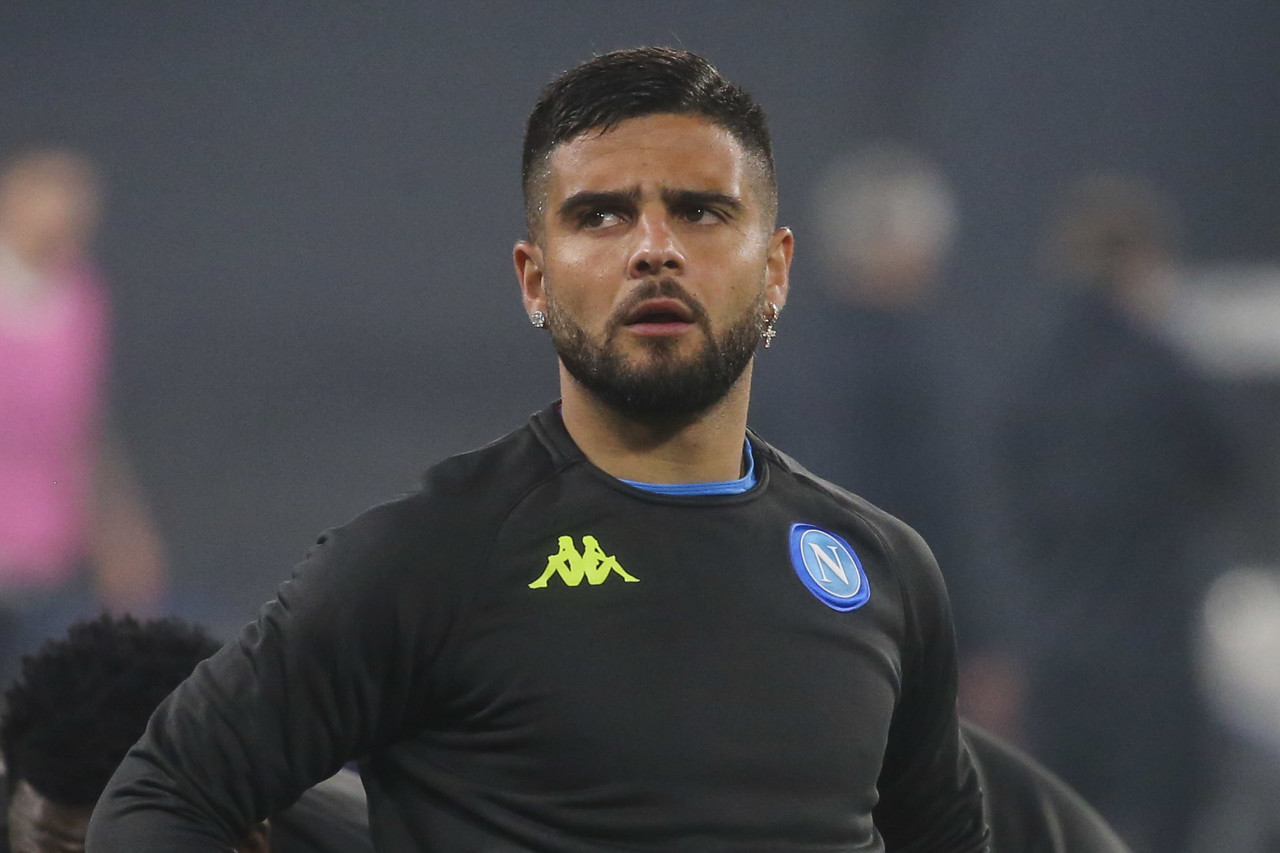 因西涅经纪人现身国米总部，那不勒斯总监：他是去谈别的事情