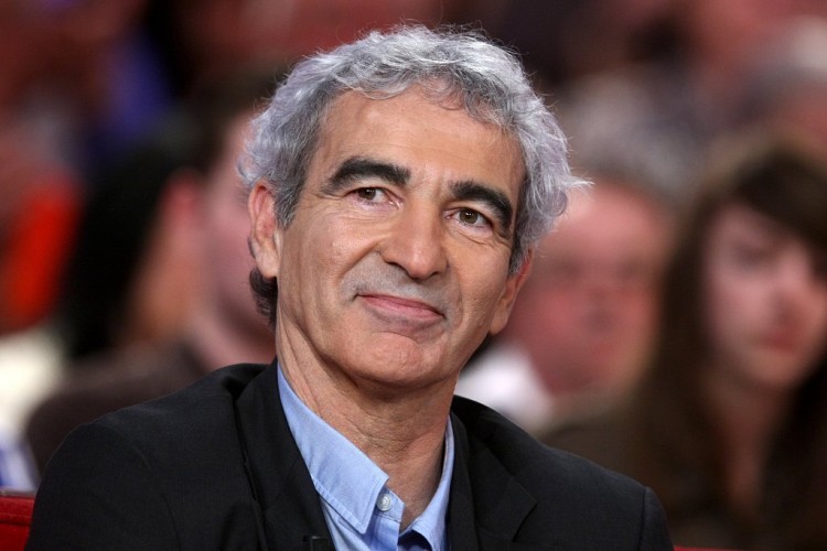 多梅内克:内马尔知道自己要努力,他可不想让人看MNM的笑话