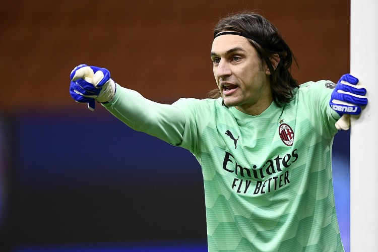 塔塔鲁萨努:在足球领域你总能进步,我35岁但感觉还年轻