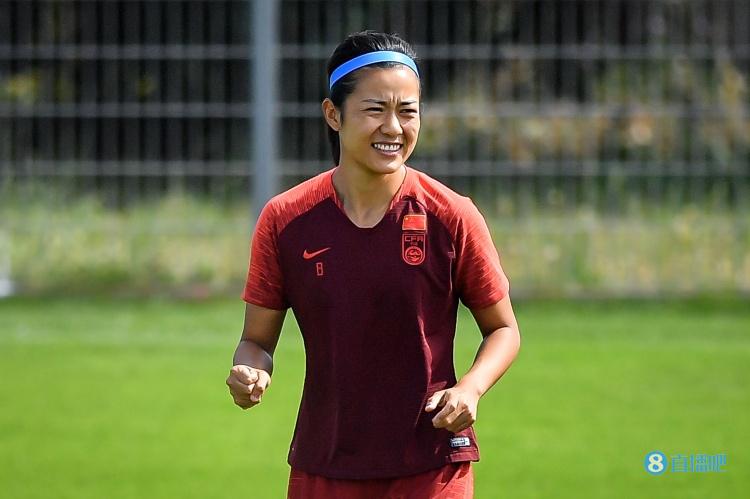 自己是中国女足最强中卫？李佳悦：我说的是实话 还想进国家队