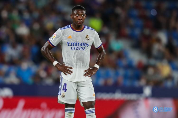 梦想加盟巴萨？阿拉巴：我记得那次谈话，并不是这样