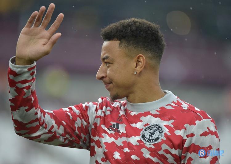 林加德发文澄清：球迷没骂我，他是让我更努力一些