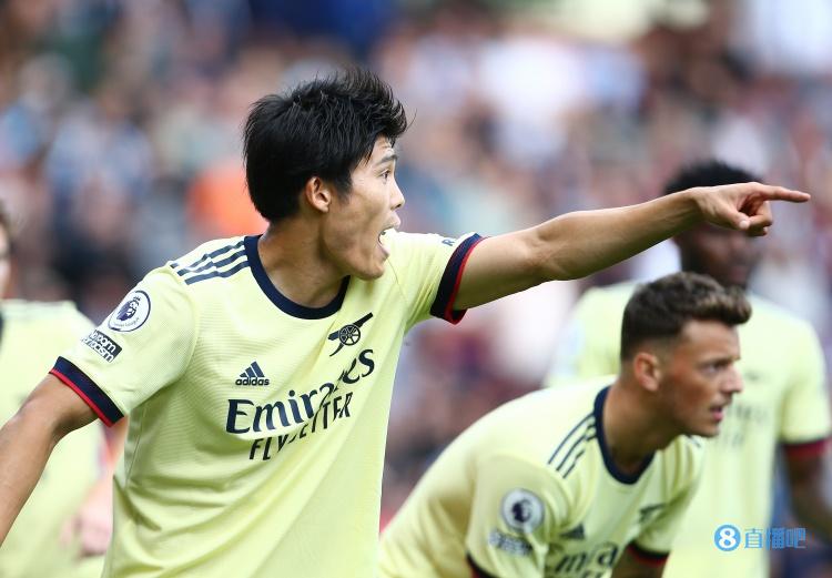 本-怀特：富安健洋融入球队十分迅速，队友们都很认可他的表现