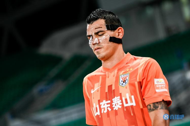 贾德松:来泰山前咨询过塔尔德利和吉尔 今年目标是夺冠