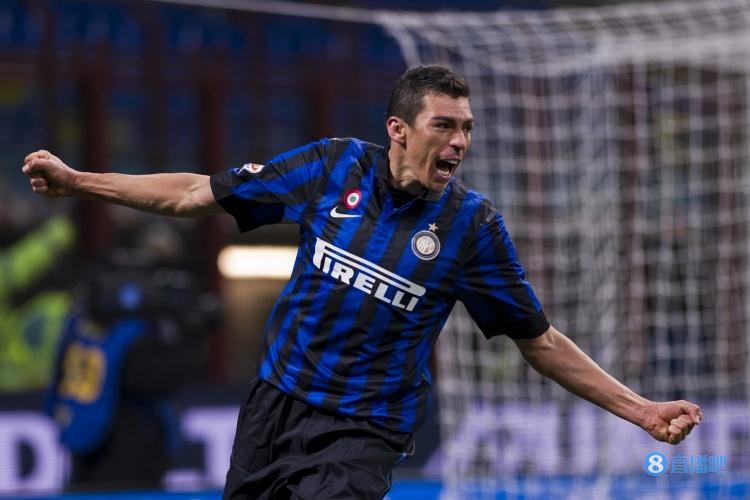 卢西奥:国米是我归属感最强的意大利球队 穆帅能帮罗马重塑辉煌