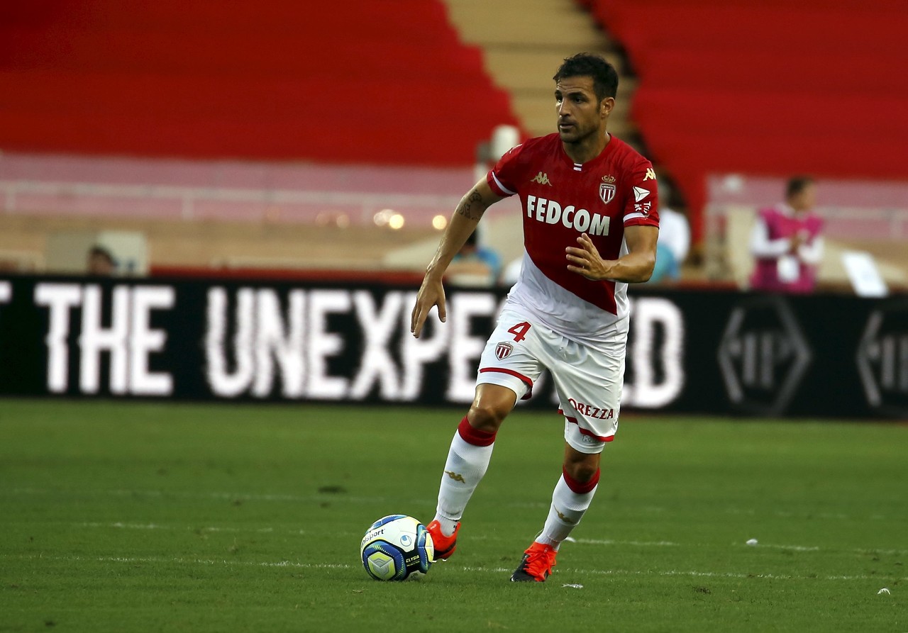 小法回答网友提问:喜欢中餐 对热刺的看法是“呵呵呵”