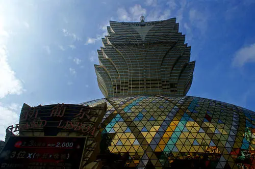 澳门黄金集团暂停新葡京10楼赌厅营运 主要涉合作柜桶细厅难生存