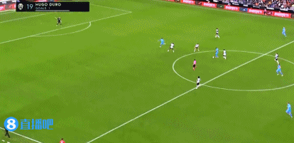 瓦伦西亚扳回一球！杜罗破门，加亚传中送助攻