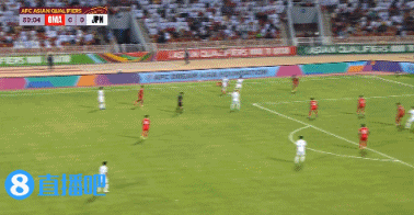 打破僵局！三笘薫助攻伊东纯也破门，日本第81分钟1-0领先阿曼！