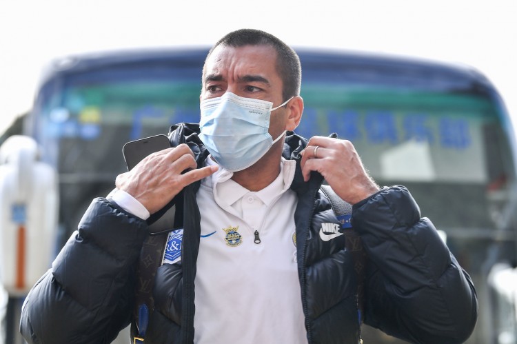 斯基拉：流浪者队将范布隆克霍斯特视为新帅首选，未接触加图索