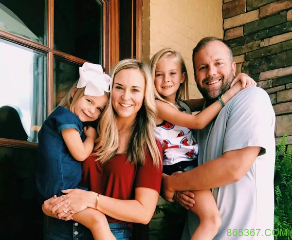 牌手癌症晚期想参加WSOP主赛事 扑克圈众牌手纷纷慷慨相助