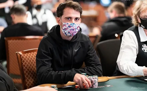 WSOP主赛:JJ吊打KK,共有96名选手晋级Day6!