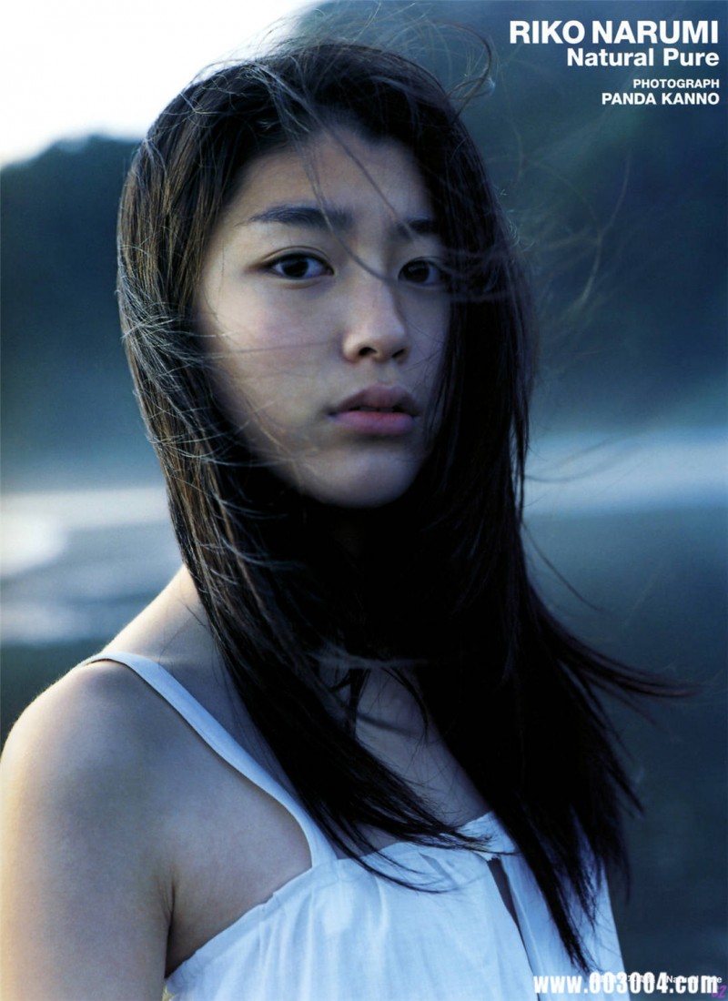 成海璃子写真集《Natural Pure》高清全本 成海璃子写真集《Natural Pure》高清全本 精品