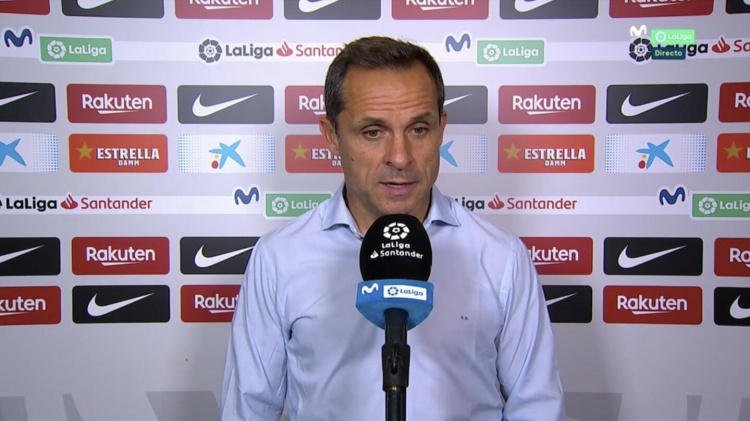 巴萨临时主帅：球队表现不错，但需要恢复应有的效率