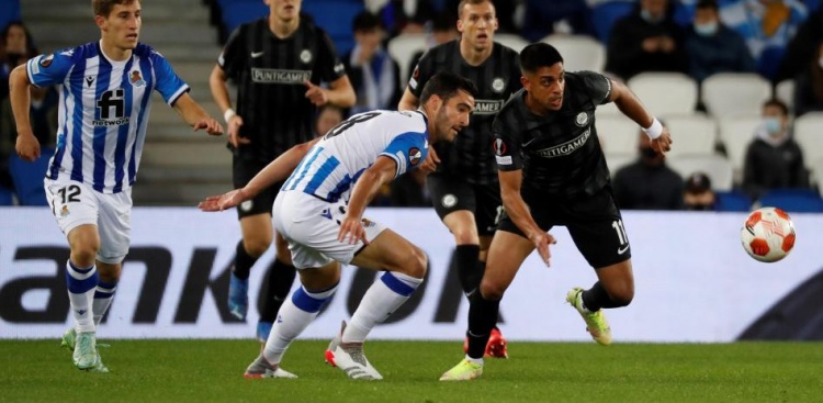 世体:皇社欧联对手阵中,多名球员和助教检测出新冠阳性