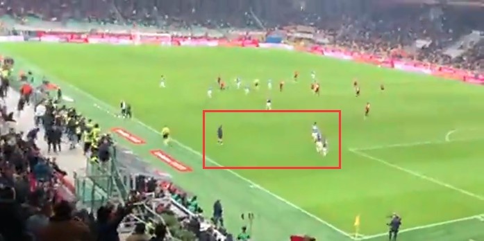 记者：弗洛伦齐不满恰20庆祝冲进场内，多人劝过之后才让他冷静